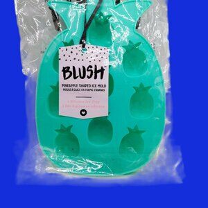 BLUSH Pineapple Shaped Ice Mold